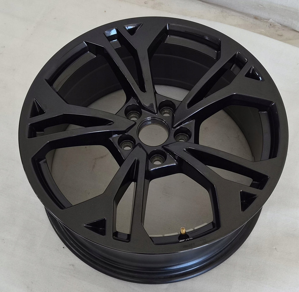 1x Alufelge 18 Zoll 8.0" 5x112 46ET 8Y0601025CF Audi A3 Rim Wheel FEL7074102979xk