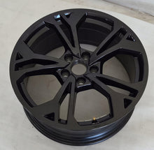 Laden Sie das Bild in den Galerie-Viewer, 1x Alufelge 18 Zoll 8.0" 5x112 46ET 8Y0601025CF Audi A3 Rim Wheel FEL7074102979xk