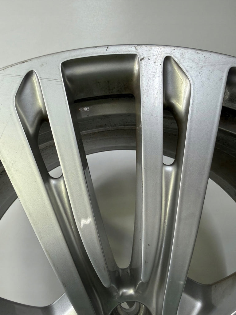 1x Alufelge 20 Zoll 9.0" 5x112 40ET Glanz Silber 4N0601025Q Audi Rim Wheel FEL1961982368ze