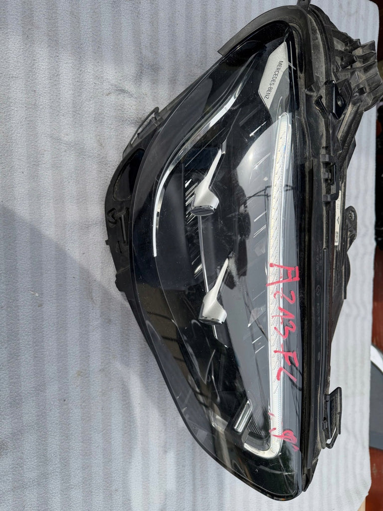 Frontscheinwerfer Mercedes-Benz W213 A2139067609 Q01ZGS001KOD 85122000 Rechts SCH3610676063xp