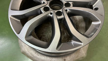 Load image into Gallery viewer, 1x Alufelge 17 Zoll 7.0&quot; 5x112 48,5ET A2054010200 Mercedes-Benz W205 Rim Wheel