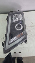 Laden Sie das Bild in den Galerie-Viewer, Frontscheinwerfer Volvo I 22239250 Links Scheinwerfer Headlight SCH6364743047bu