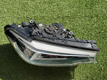Laden Sie das Bild in den Galerie-Viewer, Frontscheinwerfer BMW 5 G30 8499122-03 Rechts Scheinwerfer Headlight SCH1244428134yi