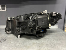 Laden Sie das Bild in den Galerie-Viewer, Frontscheinwerfer BMW 5 F11 7317132 Rechts Scheinwerfer Headlight