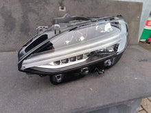 Load image into Gallery viewer, Frontscheinwerfer Volvo S90 V90 32228682 32228683 Ein Stück (Rechts oder Links) SCH4859202163nn