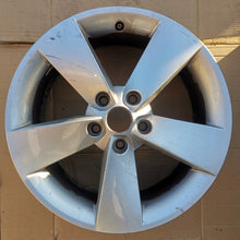 Load image into Gallery viewer, 1x Alufelge 17 Zoll 7.0" 5x112 45ET Glanz Schwarz 57A601025H Skoda Karoq FEL8262297324bp