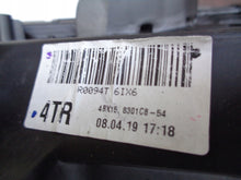 Laden Sie das Bild in den Galerie-Viewer, Frontscheinwerfer Mitsubishi Outlander III 8301C854 LED Rechts Headlight