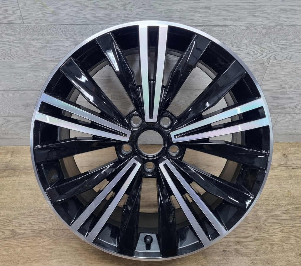 1x Alufelge 18 Zoll 7.0" 5x112 43ET Glanz Schwarz 5NA601025 VW Tiguan Rim Wheel FEL7301338280tu
