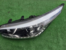 Laden Sie das Bild in den Galerie-Viewer, Frontscheinwerfer Kia Ceed 92101-A2220 LED Links Scheinwerfer Headlight