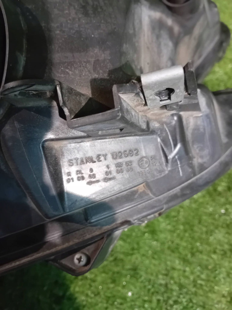Frontscheinwerfer Honda Cr-V IV CSC27336 FALSE Scheinwerfer Headlight SCH8649700140rg
