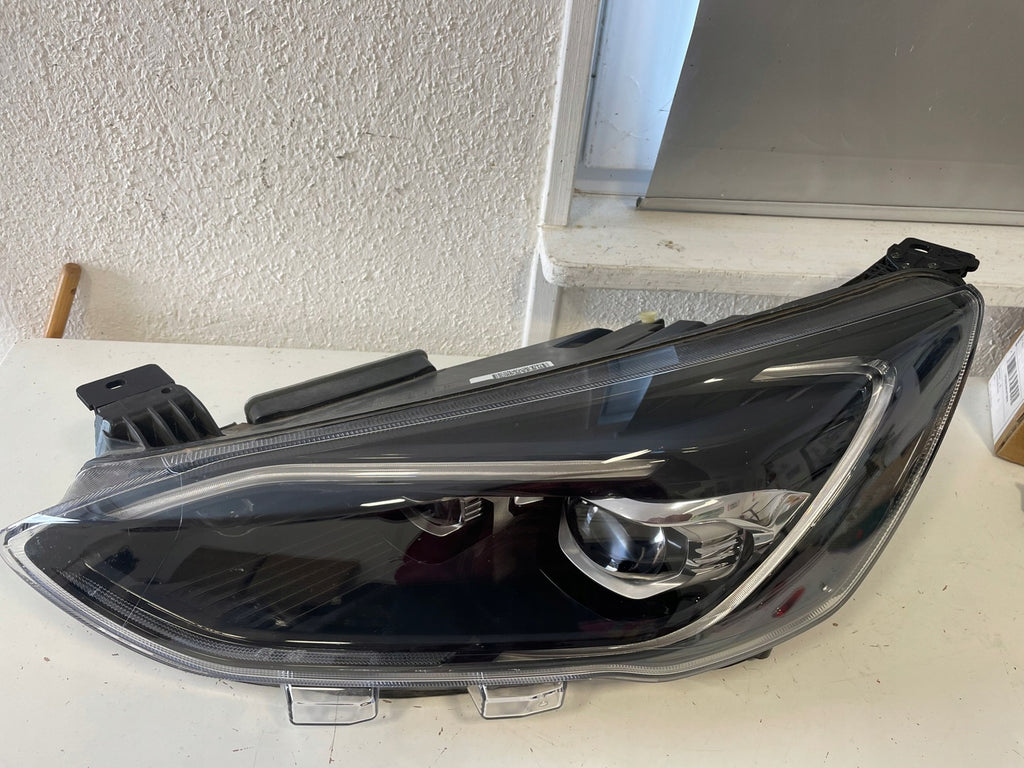 Frontscheinwerfer Ford Focus JX7B-13E017 LED Ein Stück (Rechts oder Links) SCH9892456812tw