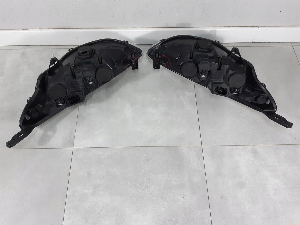 Frontscheinwerfer Ford B-Max AV11-13W030-CG V11-13W029-CG Rechts oder Links SCH2075991693ez