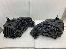 Load image into Gallery viewer, Frontscheinwerfer Audi Q3 83A941033 83A941034 Full LED Ein Satz Headlight SCH1659415584zp