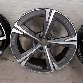 1x Alufelge 19 Zoll 8.0