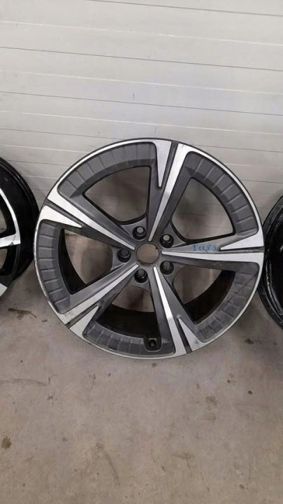 1x Alufelge 19 Zoll 8.0" 5x112 45ET Seat Ateca Rim Wheel FEL1591129060wc