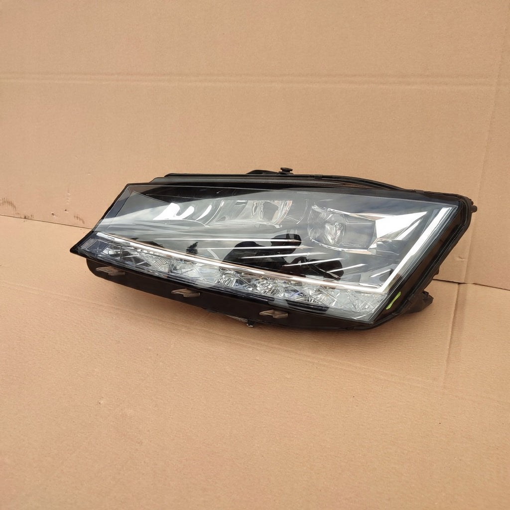 Frontscheinwerfer Skoda Fabia III 6V1941015F LED Links Scheinwerfer Headlight