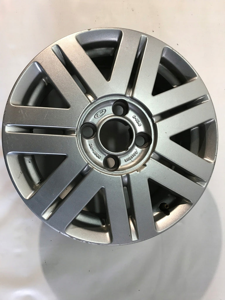 1x Alufelge 15 Zoll 6.0" 4x108 52 5ET Glanz Silber 2S51-AC Ford Fiesta Rim Wheel