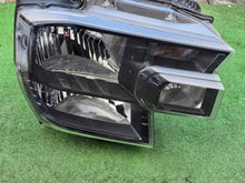 Laden Sie das Bild in den Galerie-Viewer, Frontscheinwerfer Ford Ranger N1WB13W029NB Rechts Scheinwerfer Headlight SCH1377281778bj