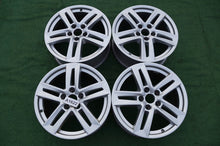 Laden Sie das Bild in den Galerie-Viewer, 4x Alufelge 17 Zoll 7.0" 5x112 42ET Glanz Silber 8W0601025P Audi A4 B9 Rim Wheel FEL2980219024zv