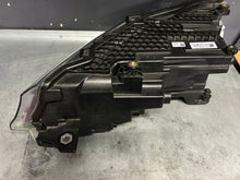 Load image into Gallery viewer, Frontscheinwerfer VW Caddy 2K8941036P LED Rechts Scheinwerfer Headlight SCH7272058650bf