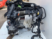 Laden Sie das Bild in den Galerie-Viewer, Motor Citroën Peugeot 10JBHA DV6FD 1.6 73kW 79TKm 2015 Engine Unkomplett MOT8010097940uw