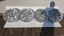 Laden Sie das Bild in den Galerie-Viewer, 4x Alufelge 18 Zoll 8.5" 5x112 44ET Glanz Silber 6880684 BMW X5 G05 G06 FEL8704048537dc