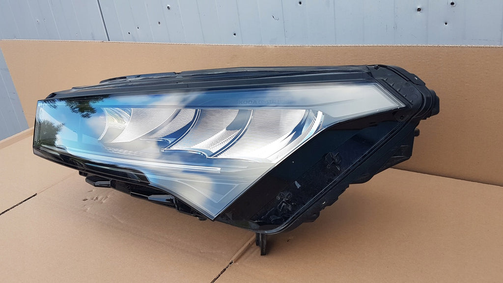 Frontscheinwerfer Skoda Enyaq 5LB941015 LED Links Scheinwerfer Headlight