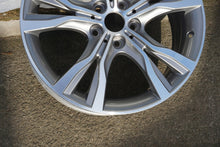 Load image into Gallery viewer, 1x Alufelge 18 Zoll 8.0" 5x112 57ET 6855093 BMW 1 Rim Wheel FEL1033278694st