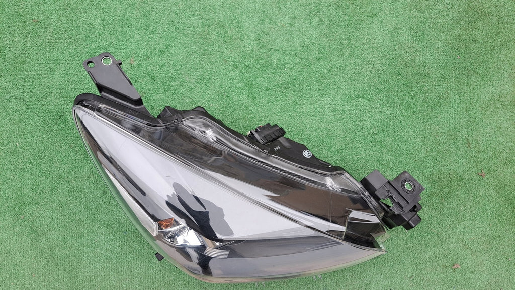 Frontscheinwerfer Mazda II D43N-51030 Full LED Rechts Scheinwerfer Headlight