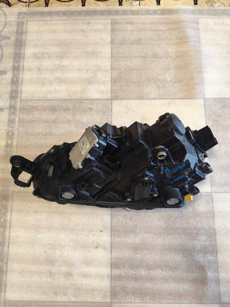 Frontscheinwerfer Skoda Scala 657941016A Full LED Rechts Scheinwerfer Headlight SCH8586008677ig