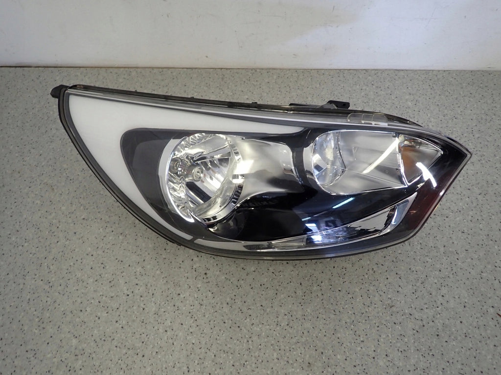 Frontscheinwerfer Kia Rio III Rechts Scheinwerfer Headlight
