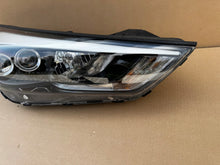 Load image into Gallery viewer, Frontscheinwerfer Hyundai Tucson 92102-D7200 Rechts Scheinwerfer Headlight SCH6591976172hn