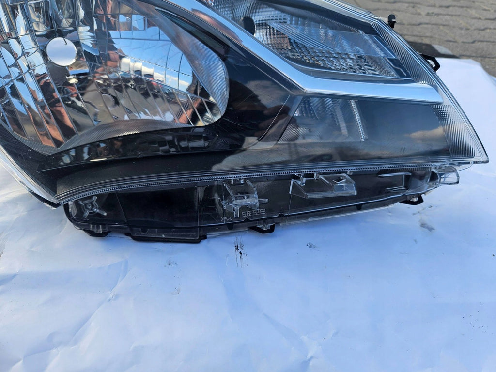 Frontscheinwerfer Toyota Yaris FX1G0S100 Rechts Scheinwerfer Headlight