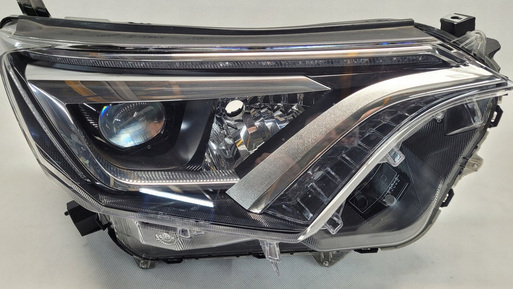 Frontscheinwerfer Toyota Rav IV LED Rechts Scheinwerfer Headlight SCH6683374067ir