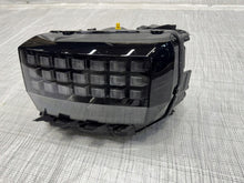 Laden Sie das Bild in den Galerie-Viewer, Frontscheinwerfer Fiat Grande 9857227880 Links Scheinwerfer Headlight SCH9633311453lt
