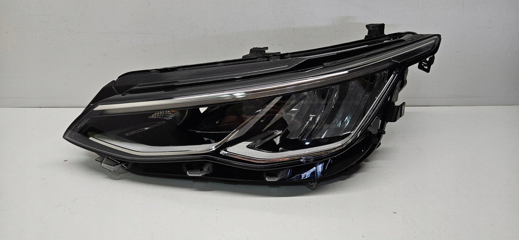 Frontscheinwerfer VW Golf VIII I 5H1941005 LED Ein Stück (Rechts oder Links) SCH3541687160ig