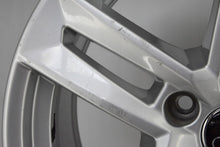 Laden Sie das Bild in den Galerie-Viewer, 4x Alufelge 17 Zoll 7.0" 5x112 42ET Glanz Silber 8W0601025 Audi Rim Wheel FEL9201481678jw