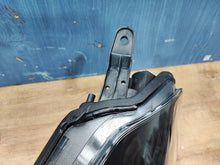 Load image into Gallery viewer, Frontscheinwerfer Toyota Yaris 811700DA50 Links Scheinwerfer Headlight SCH5815528469ok