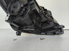 Laden Sie das Bild in den Galerie-Viewer, Frontscheinwerfer Mercedes-Benz Vito W447 A4479067700 Links Headlight