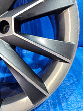 Laden Sie das Bild in den Galerie-Viewer, 1x Alufelge 17 Zoll 7.0&quot; 5x100 5JJ601025F Skoda Fabia Rapid Rim Wheel