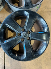 Laden Sie das Bild in den Galerie-Viewer, 4x Alufelge 18 Zoll 7.0" 5x105 38ET Silber 95181597 95145409 Opel X Rim Wheel FEL9960546329ug