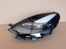 Laden Sie das Bild in den Galerie-Viewer, Frontscheinwerfer Tesla Y 151495200-D Links Scheinwerfer Headlight
