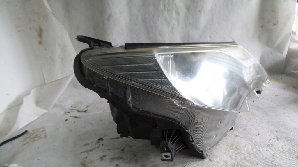 Frontscheinwerfer Toyota Rav 4 IV 89210-ODXW3 LED Ein Stück (Rechts oder Links)