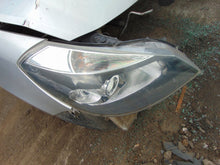 Laden Sie das Bild in den Galerie-Viewer, Frontscheinwerfer Renault Clio III Rechts Scheinwerfer Headlight SCH2802741710dc