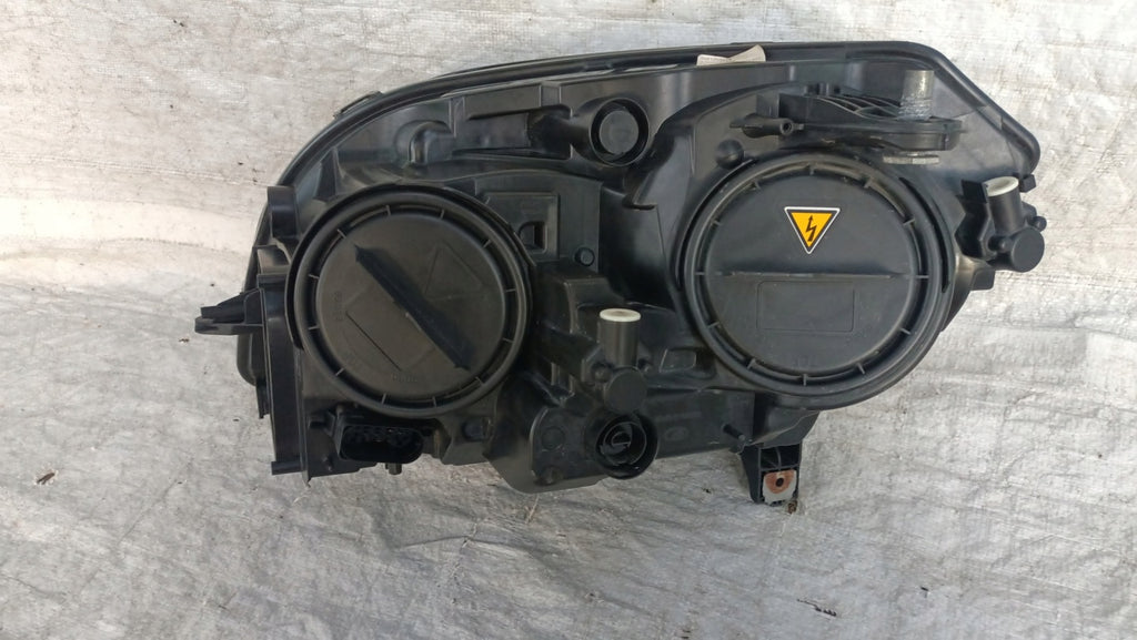 Frontscheinwerfer Mercedes-Benz W204 A2048201639 Xenon Rechts Headlight SCH3810726763lq