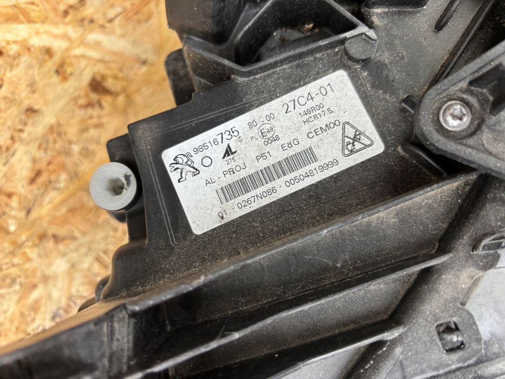 Frontscheinwerfer Peugeot 308 I 9851673580 Rechts Scheinwerfer Headlight SCH1111053835jj