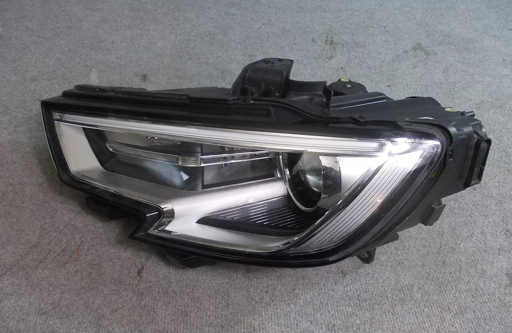 Frontscheinwerfer Audi A3 8V0941005E Xenon Links Scheinwerfer Headlight