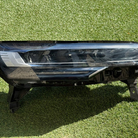 Frontscheinwerfer Renault Captur I 260100091R Rechts Scheinwerfer Headlight SCH6567058639ds