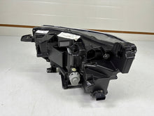 Load image into Gallery viewer, Frontscheinwerfer VW Amarok N1XB13E016DE Rechts Scheinwerfer Headlight SCH6654585349gh