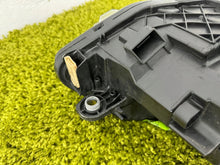 Load image into Gallery viewer, Frontscheinwerfer VW Golf VIII 5H1941005B LED Ein Stück (Rechts oder Links) SCH9858155487xn